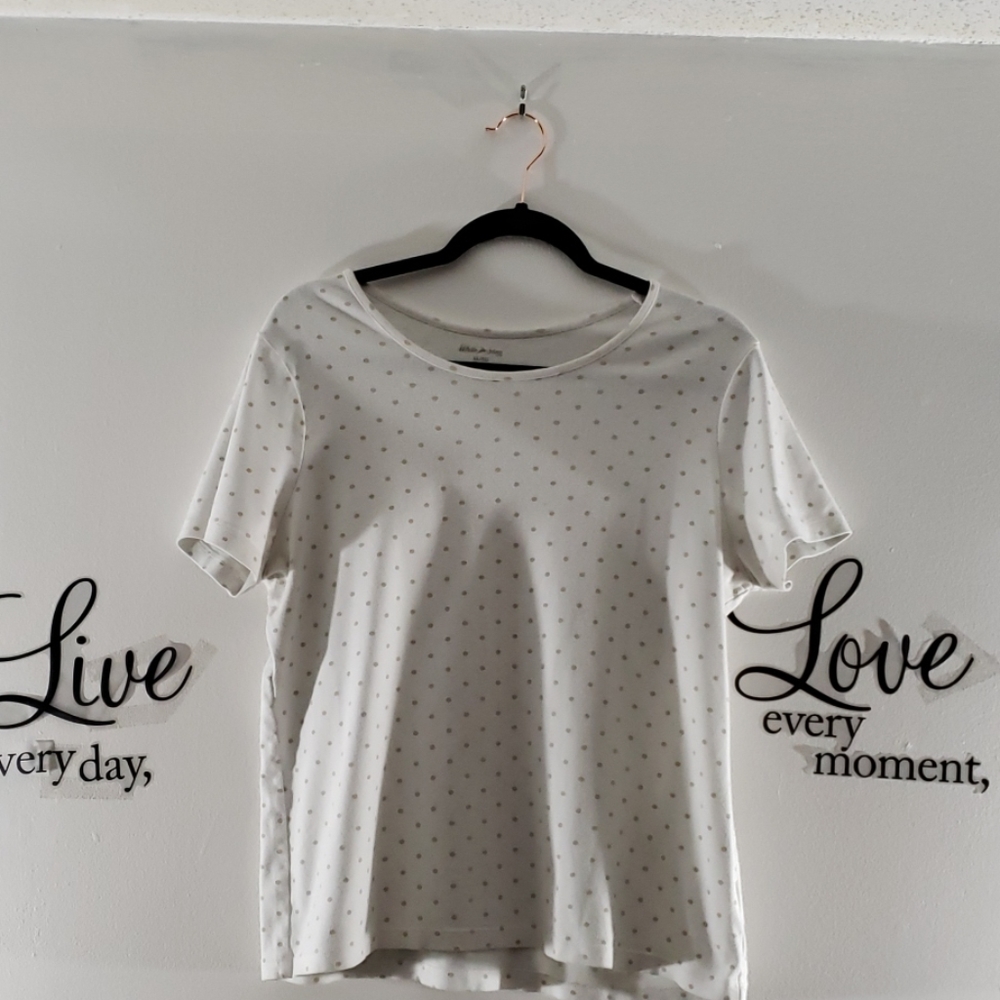 White and gold polka dot shirt - 203
